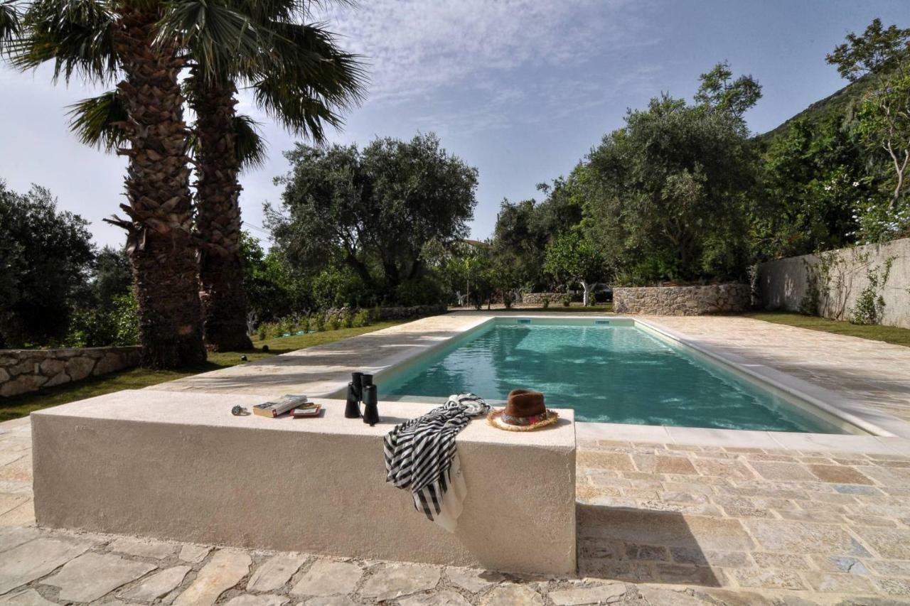 Ionian Garden Villas - Villa Pietra 바니체스 외부 사진