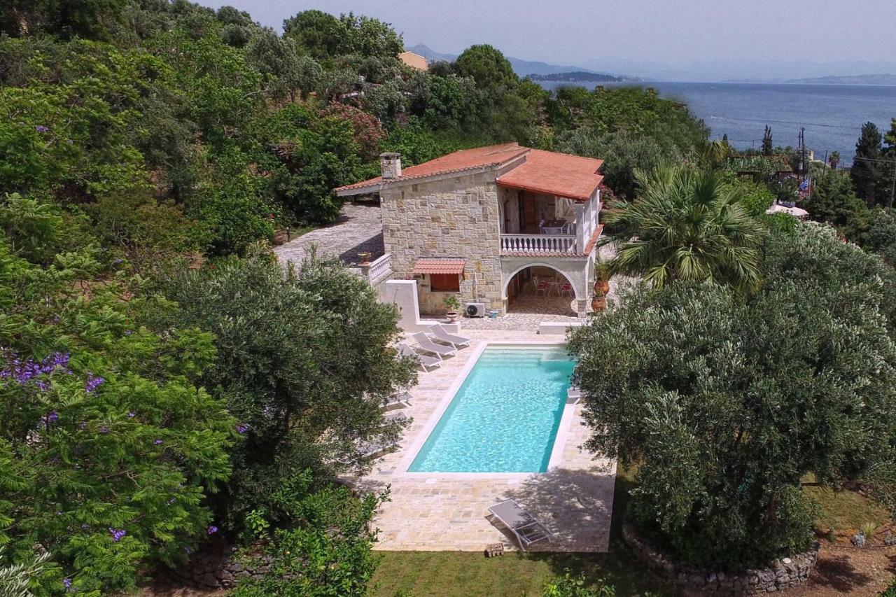 Ionian Garden Villas - Villa Pietra 바니체스 외부 사진